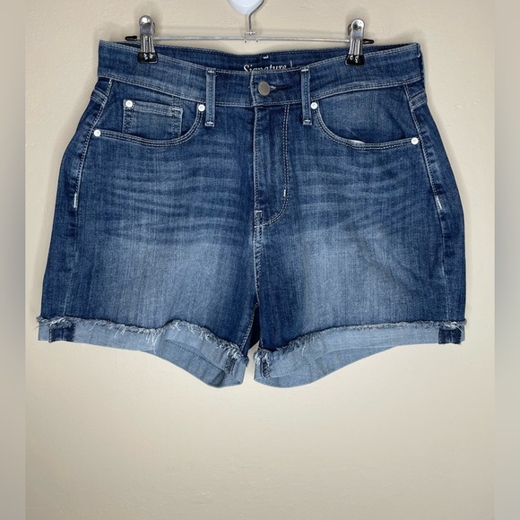 Levi’s Signature High Rise Blue Denim Shorts Size 6 - Picture 1 of 9